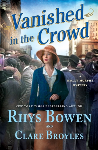 Vanished in the Crowd A Molly Murphy Mystery